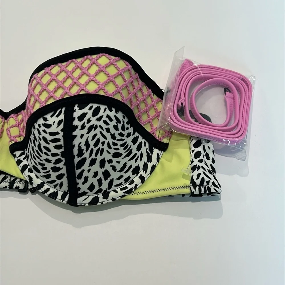 Shade & Shore animal print bikini swim top size 36B new